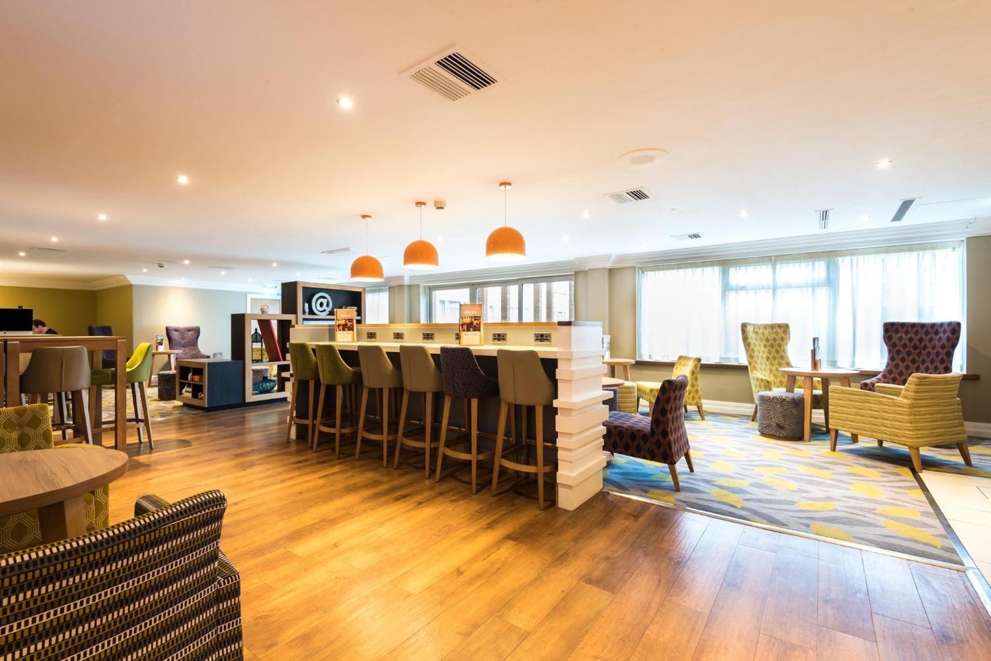 Holiday Inn Chester South By Ihg Exterior photo